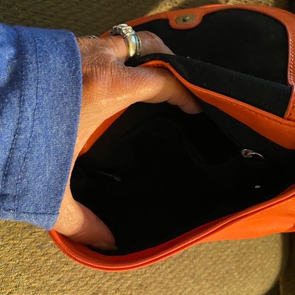 BCBG Small bag - Picture 3 of 3